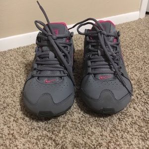 Nike Shox - youth size 5, fits women size 7